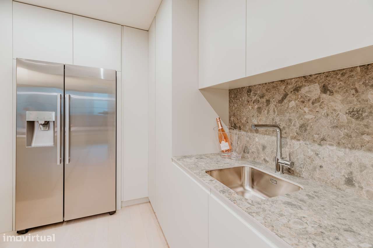 Apartamento T3 Canidelo 1ª Linha e Mar NOVO com Piscina Vista Mar-24