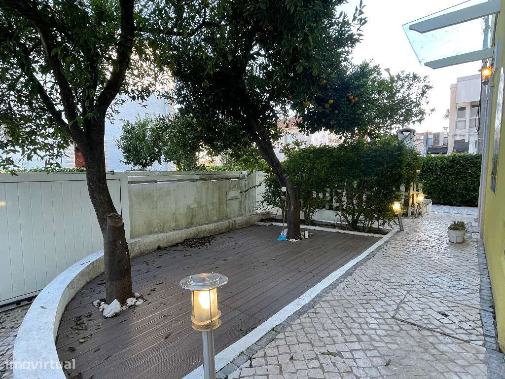 Moradia Geminada M3 com garagem em zona do Bairro Norton de Matos - Grande imagem: 2/19