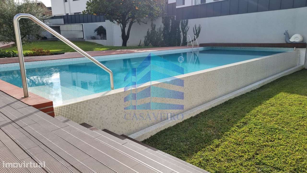 Moradia Centenária Remodelada Perto de Aveiro - Com Piscina e Grande - Grande imagem: 4/43