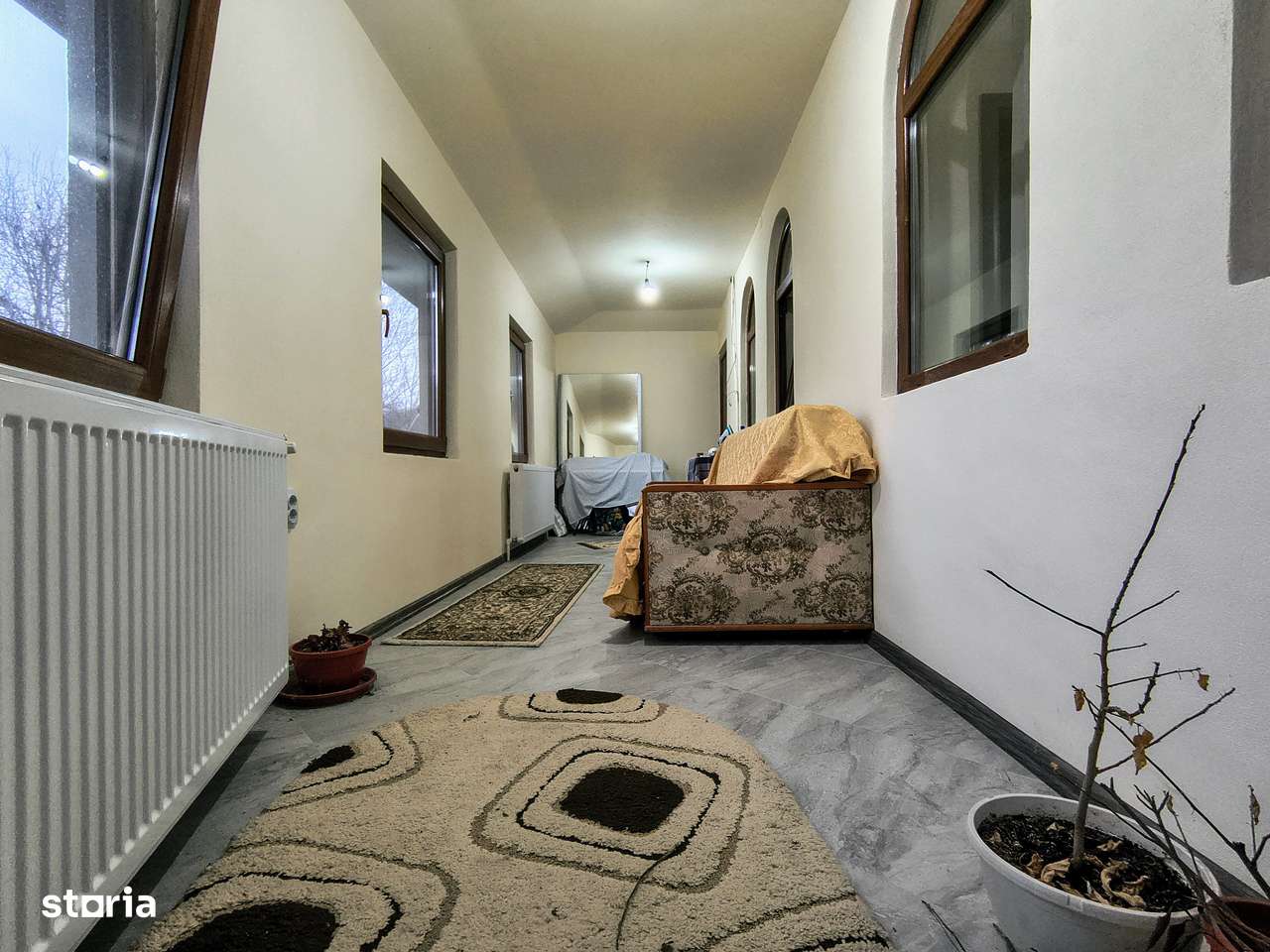 Casa de vânzare în Malu cu Flori- liniște, natura și aer curat!-6