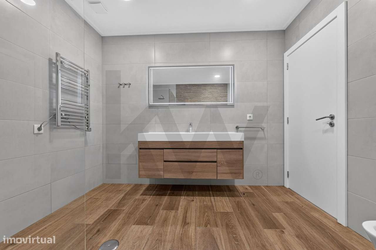 Moradia T5 com piscina e mais de 8.000 m2 de terreno | Seramena, Sobra-55