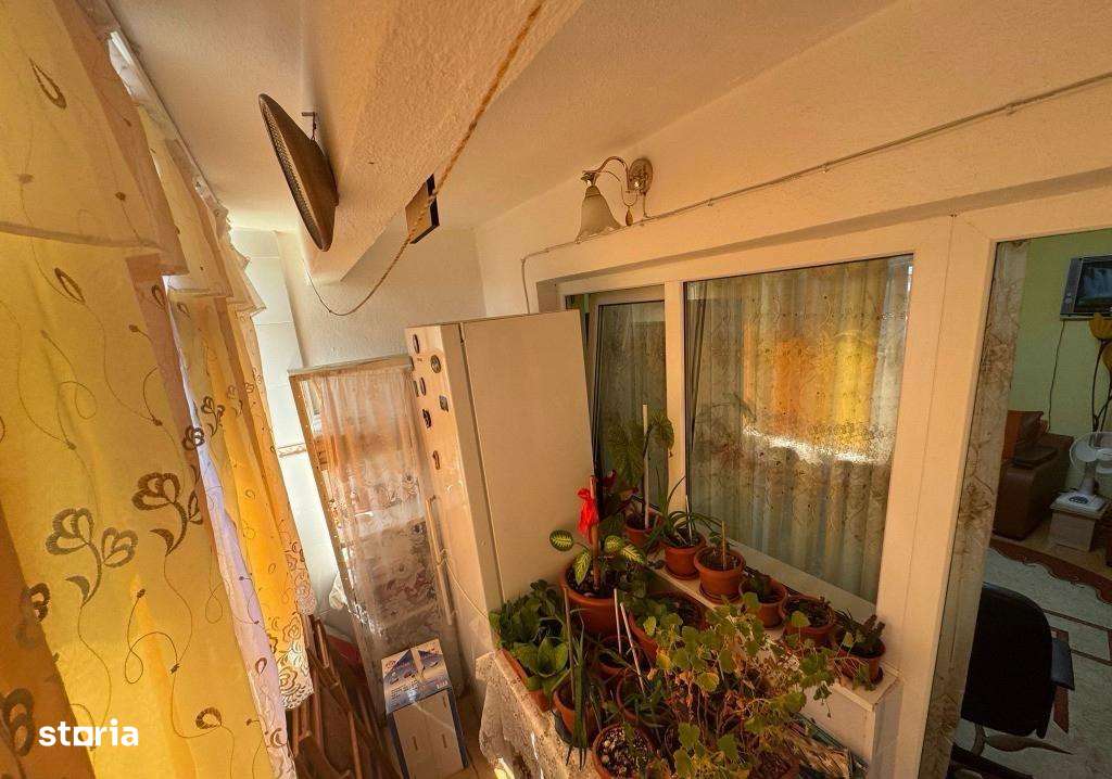 Vanzare apartament 2 camere decomandat, micro 19, 50mp - Imagine principală: 4/7