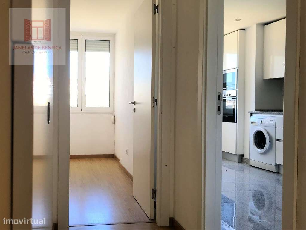 T2 , com suite e varanda - Grande imagem: 5/10