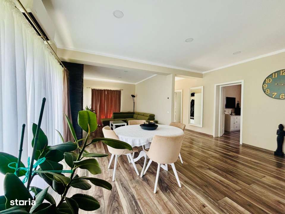 Vanzare - Casa, 4 camere, 120 mp utili,  Satu Nou de Jos - Imagine principală: 1/19