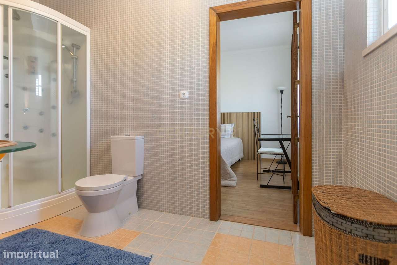 Moradia T5 com Piscina em Poceirão, Palmela-32