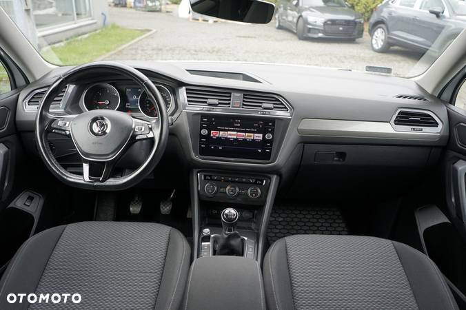 Volkswagen Tiguan Allspace 2.0 TDI SCR Comfortline 7os - 35