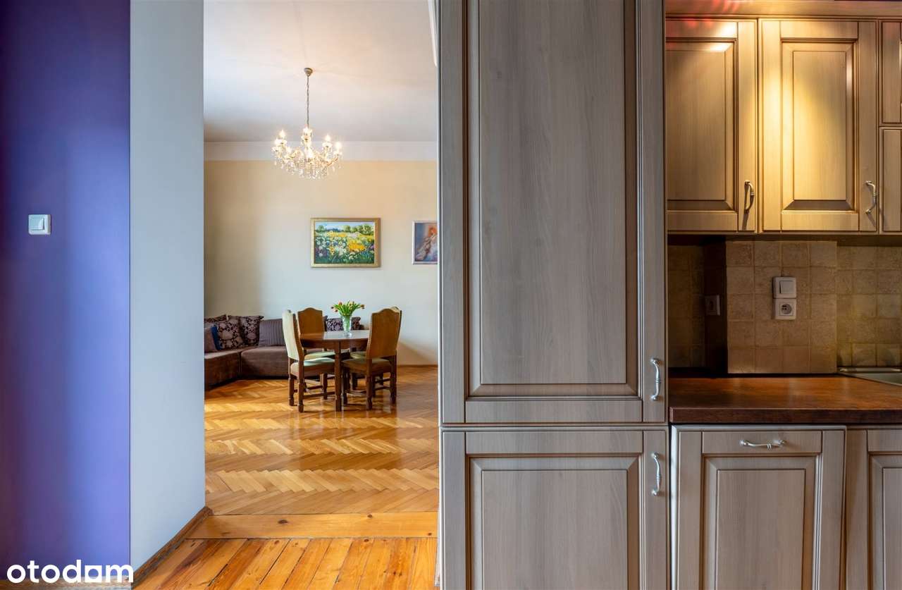 Reprezentacyjna KAMIENICA na Krzykach – unikatowe 76 m, wysokie sufity-1