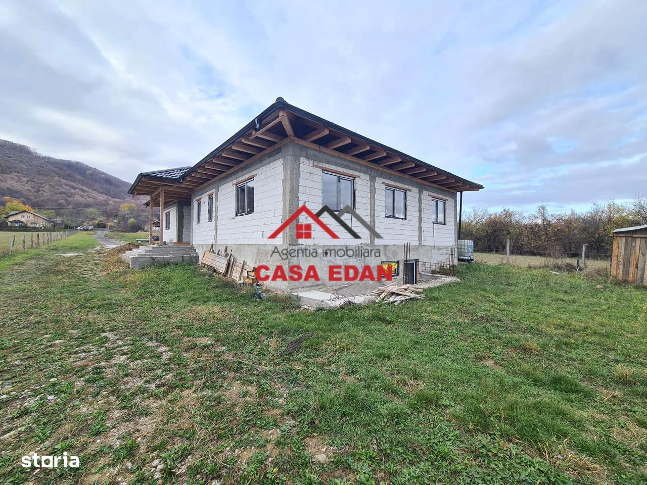 Casa in Bobolia--160.000e - Imagine principală: 4/20