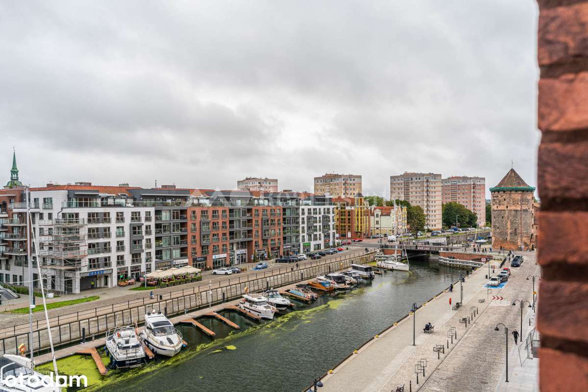 Nowy apartament z widokiem na marinę-12