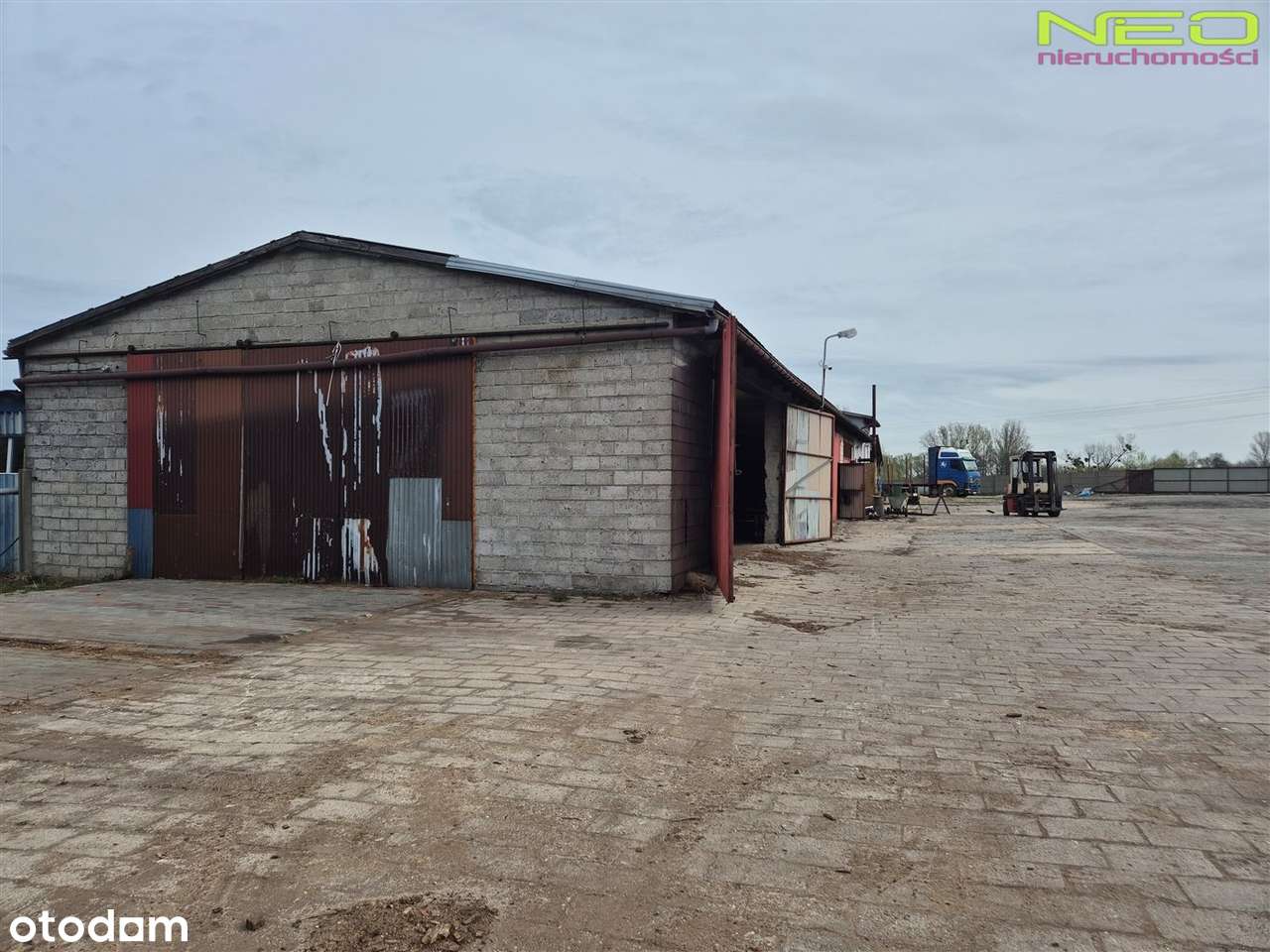 Duży obiekt produkcyjno-handlowy Lipie-8