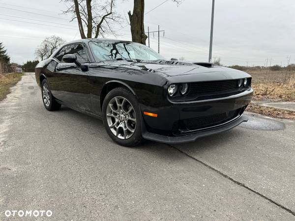 Dodge Challenger Automatik SXT Plus - 2