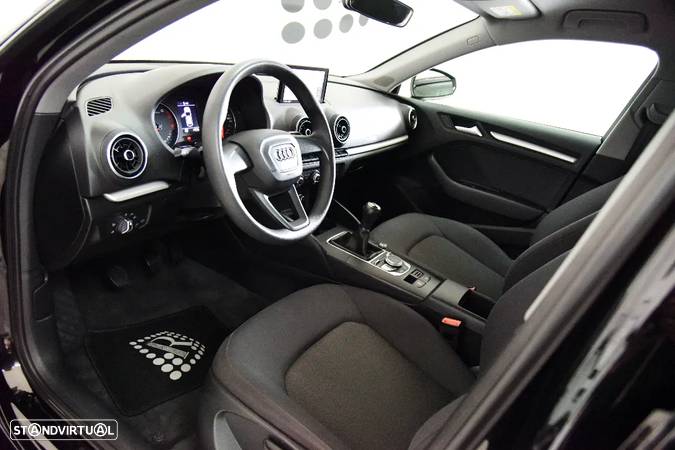 Audi A3 Sportback 30 TFSI - 8