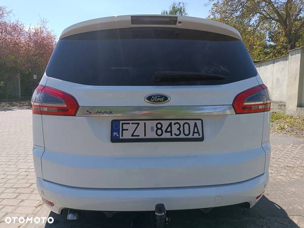 Ford S-Max 2.0 TDCi DPF Titanium X - 4