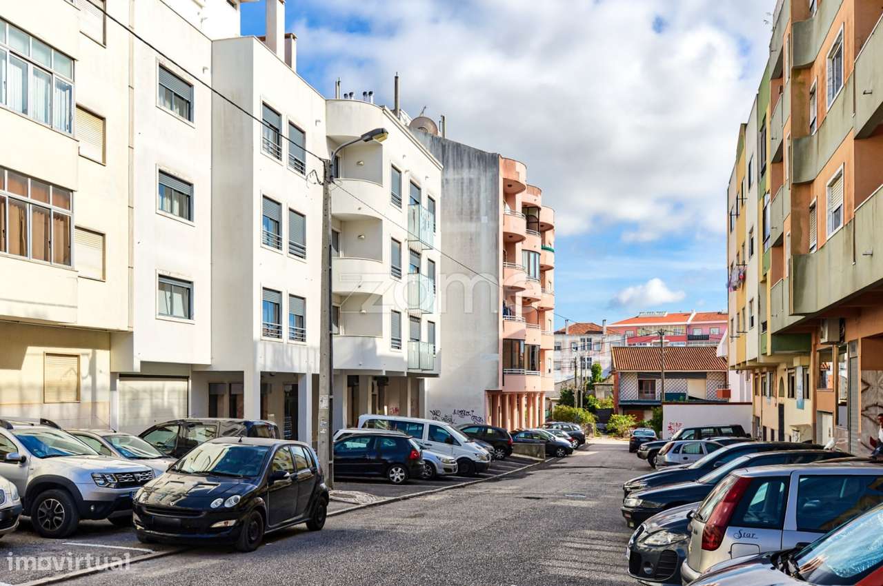 Loja - Mercês - Mem Martins - Grande imagem: 2/3