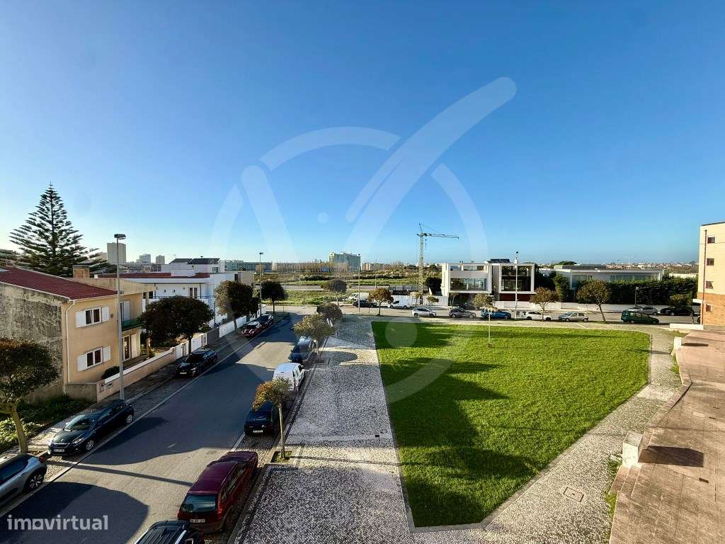 Excelente T3 na Póvoa de Varzim com 2 Garagens Fechadas-16