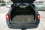 Volvo V70 2.5T R-Design Summum - 28