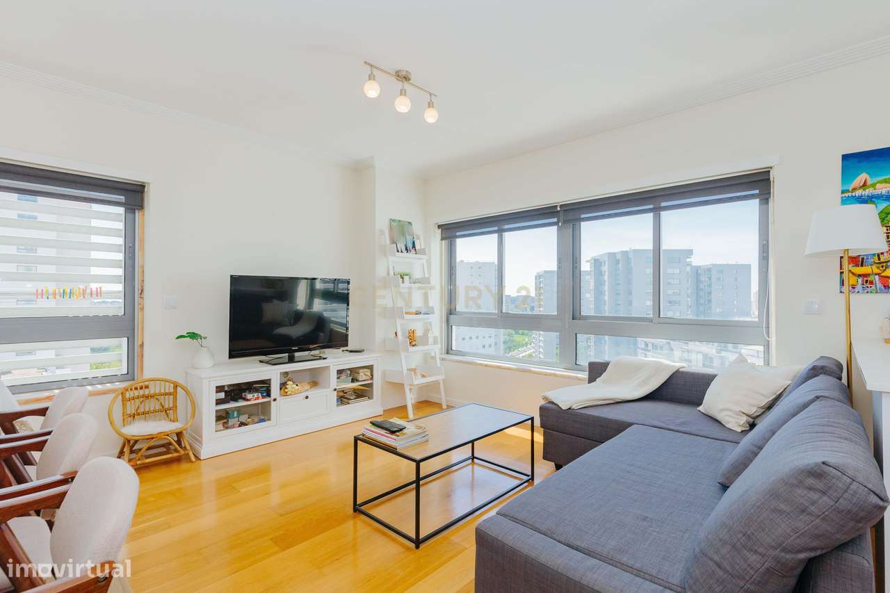 Excelente T1 com piscina, garagem e arrecadação, não mobilado. - Grande imagem: 5/34