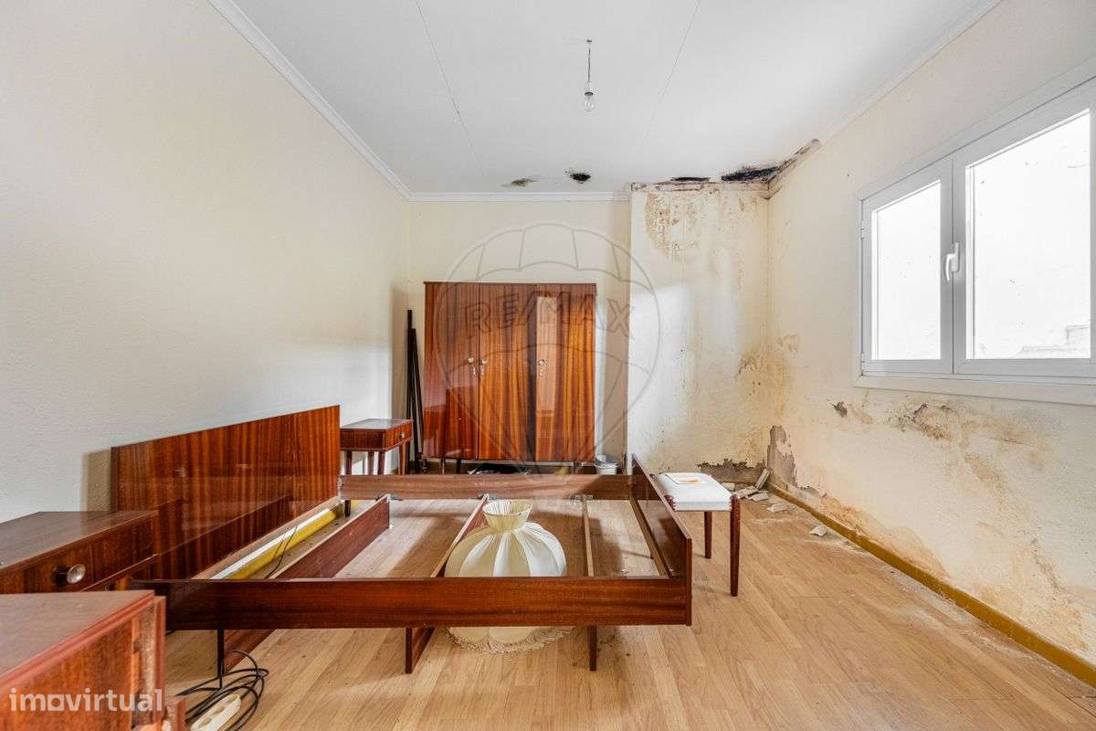 Moradia T6 para venda - Grande imagem: 3/35