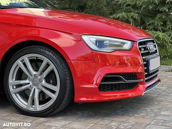 Audi S3 2.0 TFSI quattro Stronic - 35