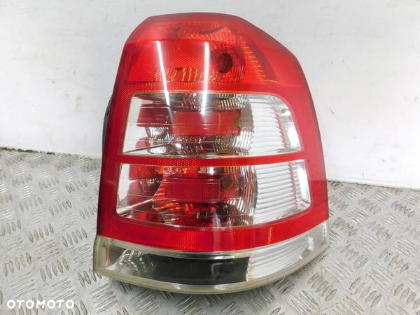 LAMPA TYŁ TYLNA PRAWA OPEL ZAFIRA B LIFT - 1