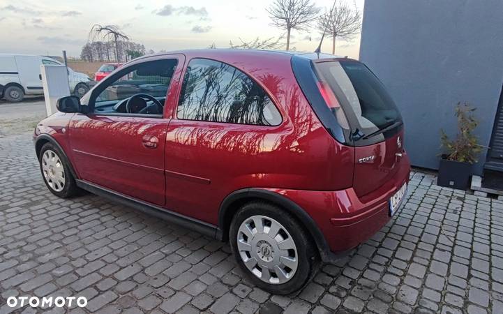 Opel Corsa 1.2 16V Silverline - 16