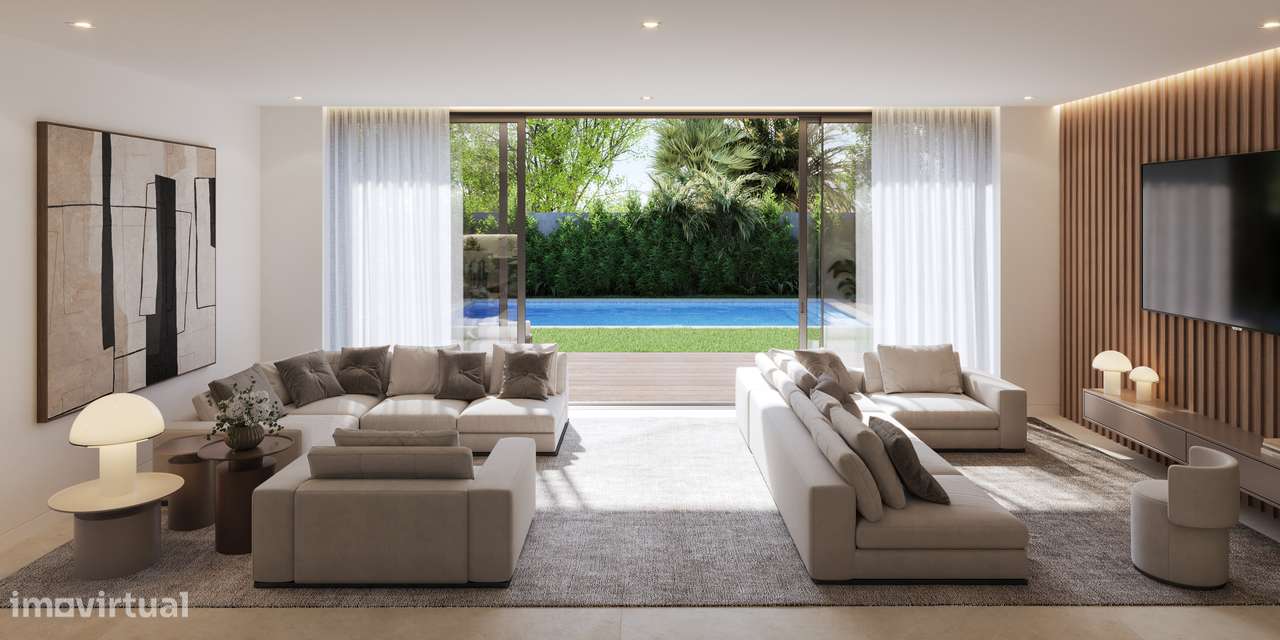 Moradia T4 com piscina, garagem e vista jardim e serra-24