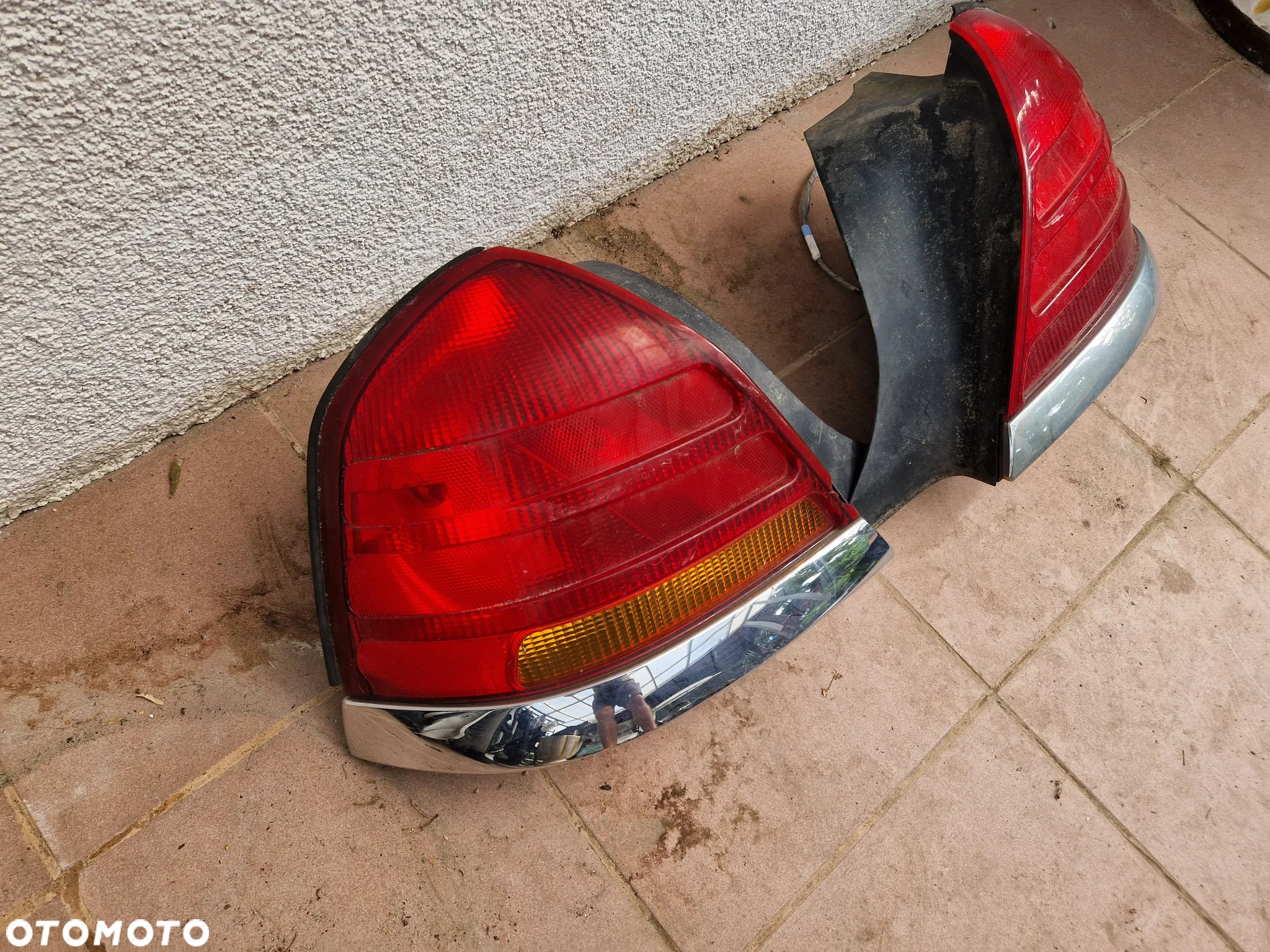 Ford Crown Victoria Tylne Lampy Lampa Komplet - 6