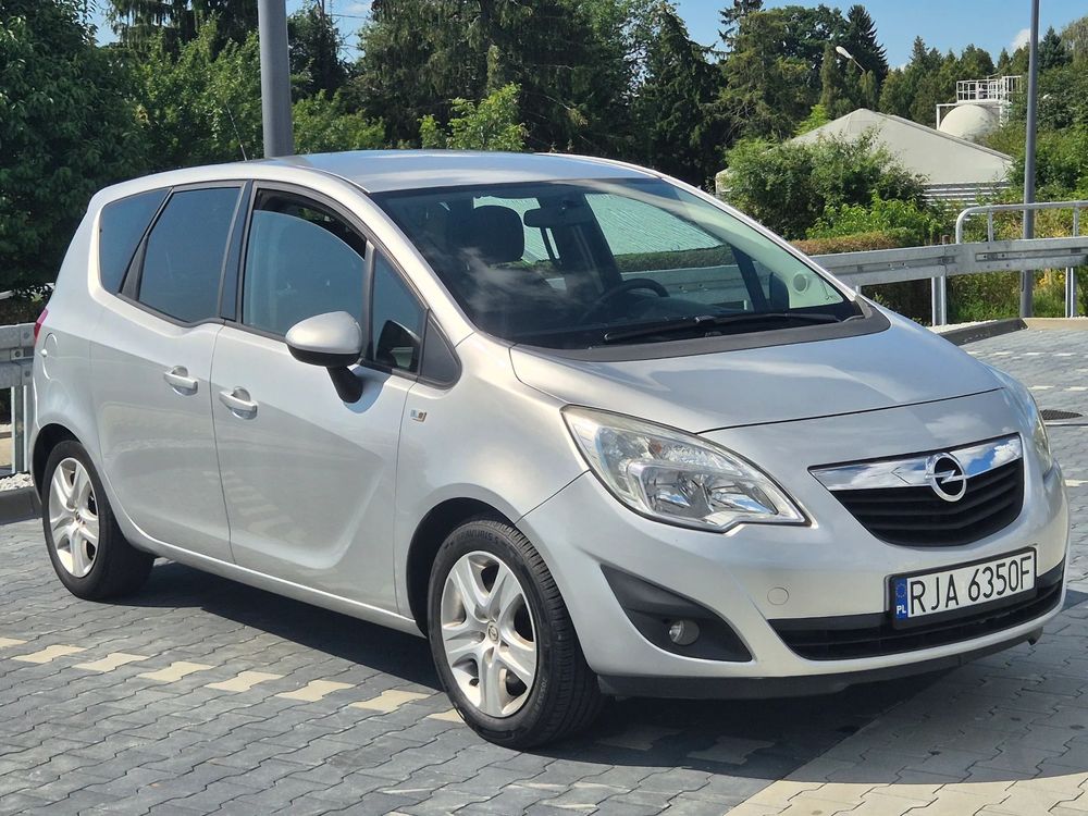 Opel Meriva I (2002-2010) 1.4 T Cosmo S&S 2011