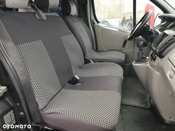 Renault Trafic 2.0 dCi 115 Combi L1H1 teilverglast - 7