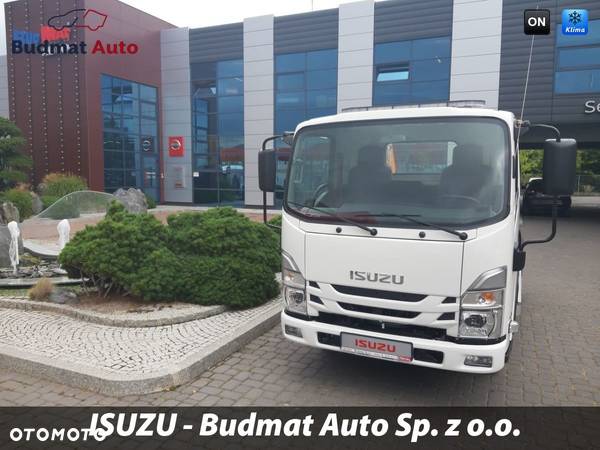 Isuzu M21 TH - 11