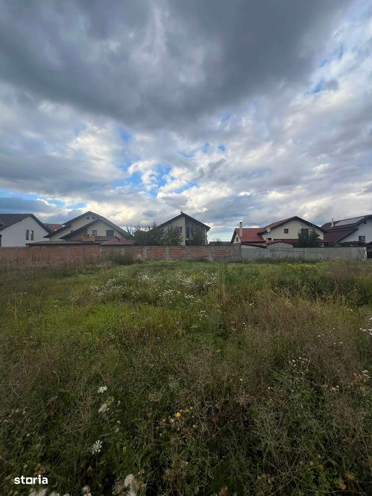 Teren de vânzare în Șelimbăr, Sibiu – ZONA PREMIUM - Imagine principală: 2/4