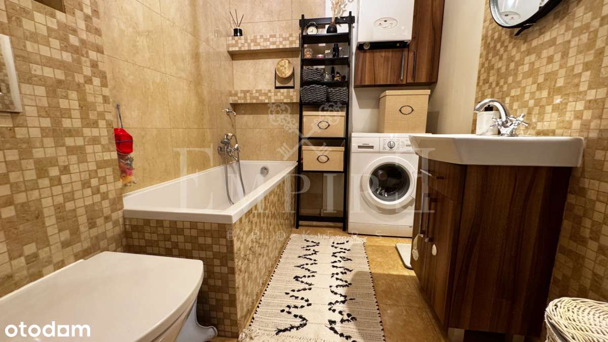 Dom w zabudowie bliźniaczej z ogrodem i garażem-12