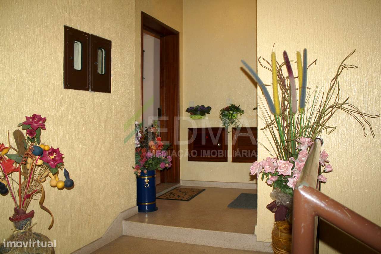 Apartamento T4 - Grande imagem: 2/52