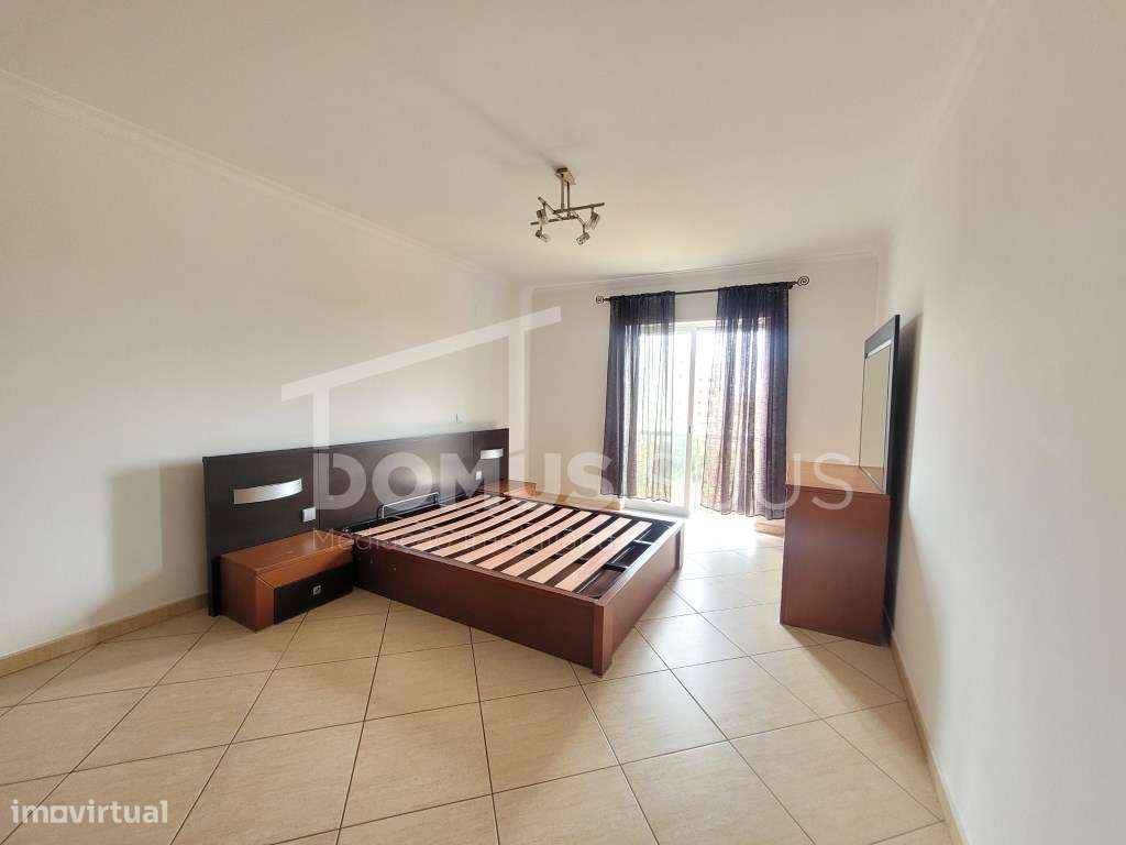 Apartamento T3 em ótimo estado-14