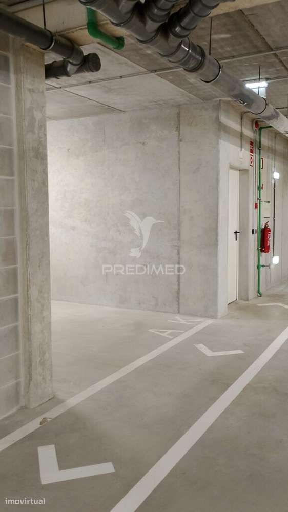 Lugar de Garagem junto à Praia Canidelo - Grande imagem: 4/5
