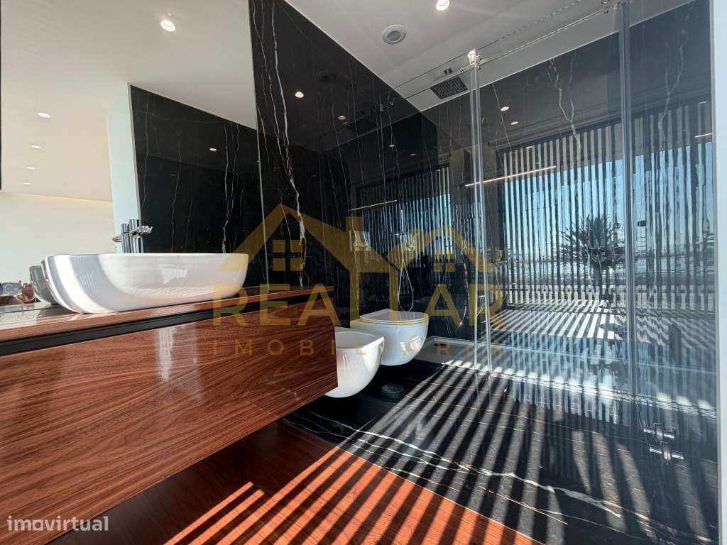Villas Rio & Mar: Moradias T4 Exclusivas na Primeira Linha de Espos...-20