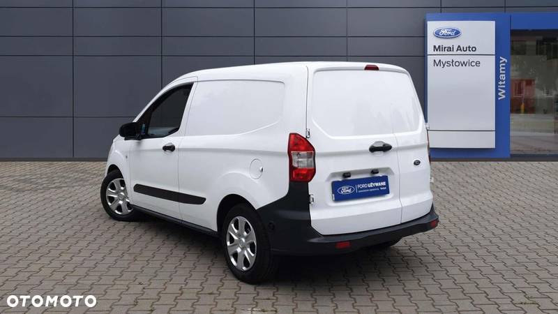 Ford Transit Courier - 3