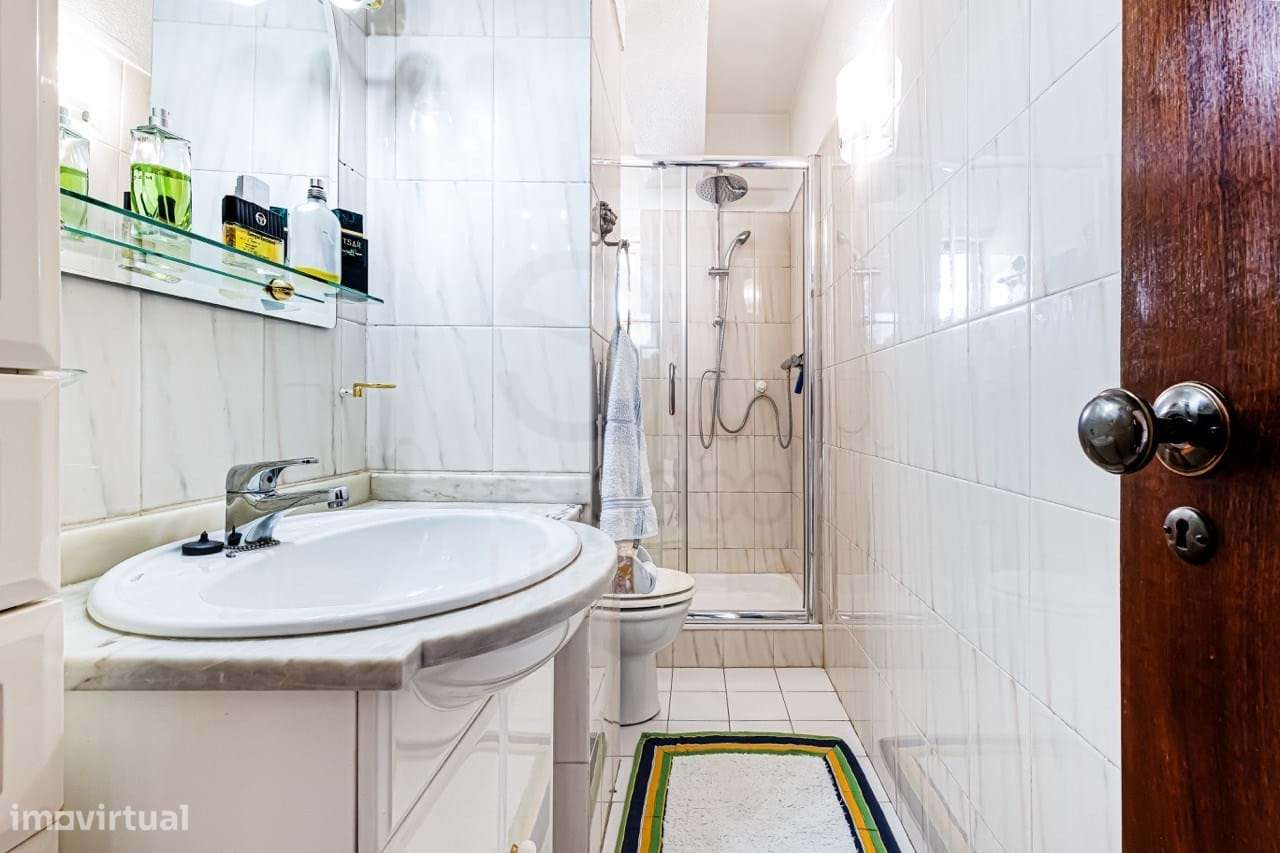 A. PÊRA - Apartamento T3 C/ Garagem + Arrecad.- Varandas Deslumbrantes-7