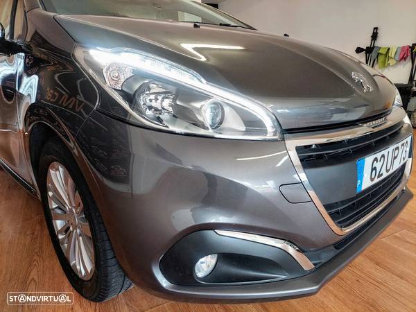 Peugeot 208 1.2 PureTech Style - 13