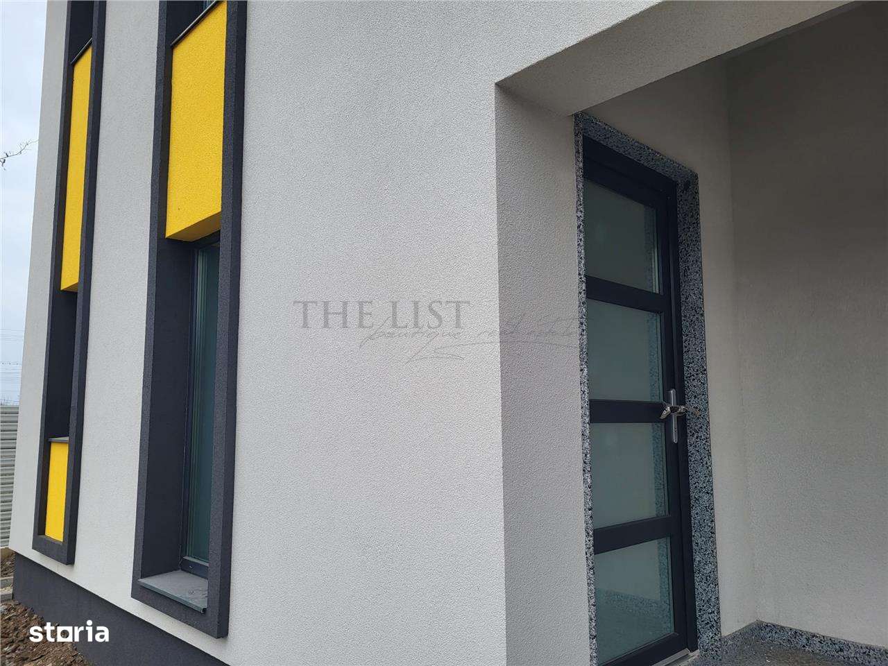 Vila individuala de 5 camere cu curte mare in Tunari ultracentral - Imagine principală: 4/12