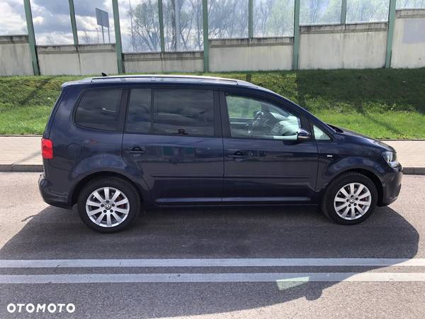 Volkswagen Touran 2.0 TDI BMT Comfortline - 5