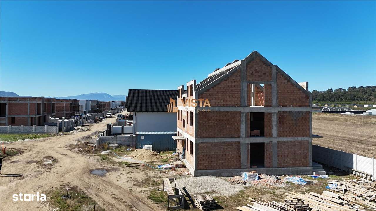 Teren cu bloc rezidential de vanzare,  P+1+M, 6 apartamente, investiti - Imagine principală: 5/15