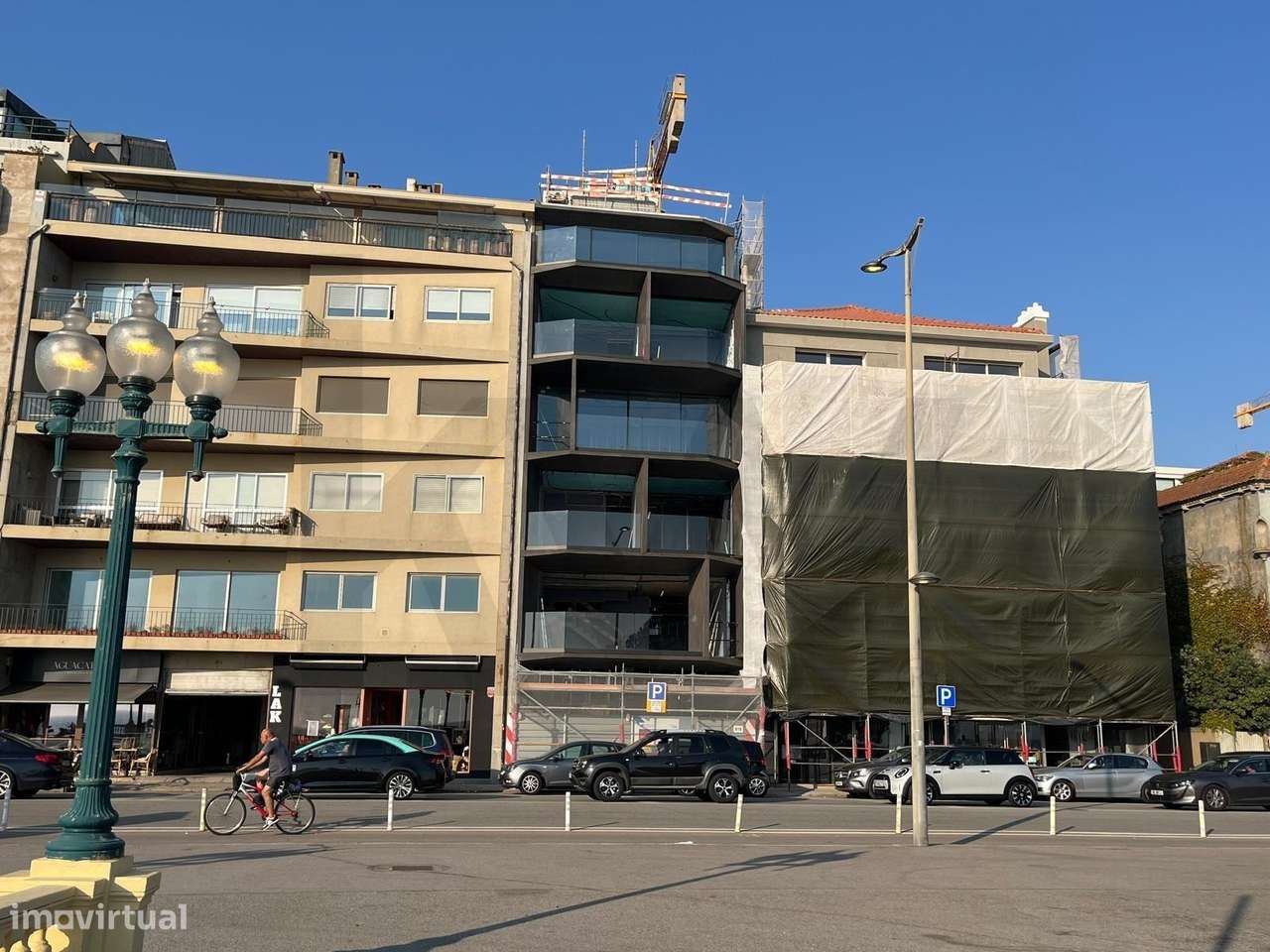 T1+1 Porto Foz, Av. Brasil, frente ao molhe de Carreiros, à praia do m - Grande imagem: 4/9