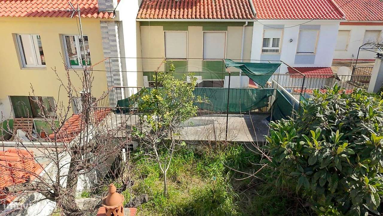 Moradia T4 para venda-34