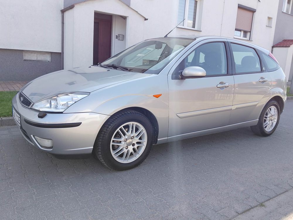 Ford Focus Mk1 (1998-2004) Ghia 2003