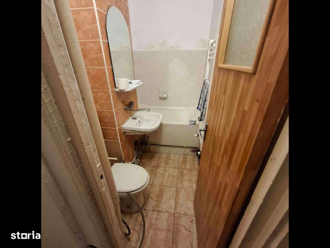 Apartament cu 3 cam Sd etaj 1 zona Alexandru foarte aproape de Poștă-4