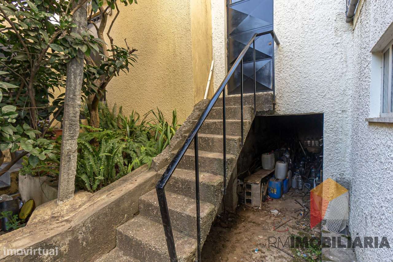 Moradia T4 em Vale de Ferreiros, Fânzeres-41