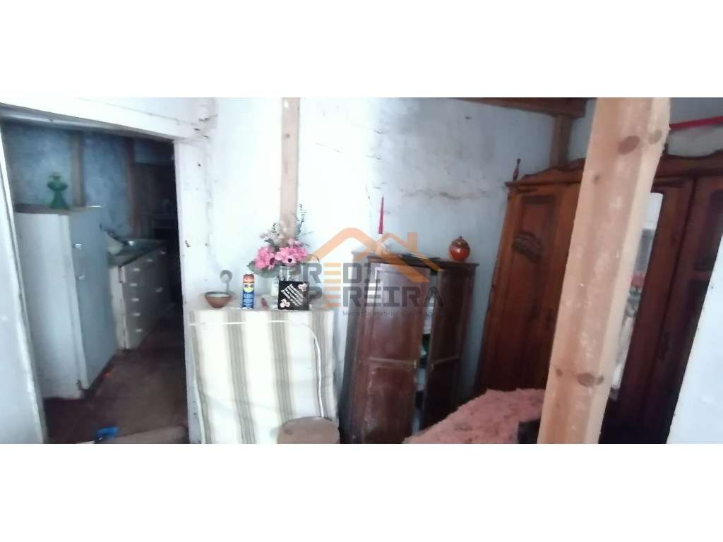 Prédio para reabilitação no Paço do Lumiar, com elevado potencial d...-22