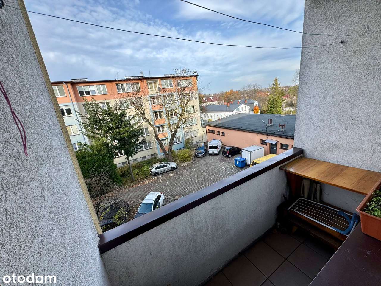 Mieszkanie 3 -pok + osobna kuchnia - do remontu, ul. Piastowska-9