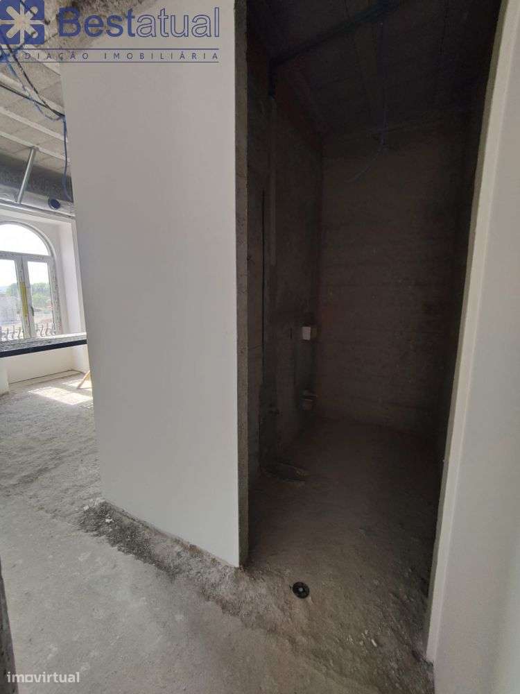 Moradias Bifamiliar - Acab. de Qualidade - Avidos-38